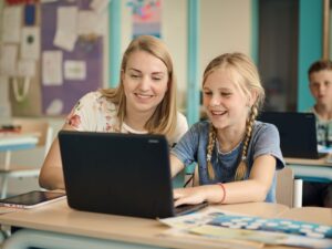 Hoe is de digitale geletterdheid onder leraren?