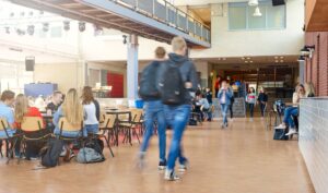 Jongeren presenteren eigen onderzoek naar sociale media